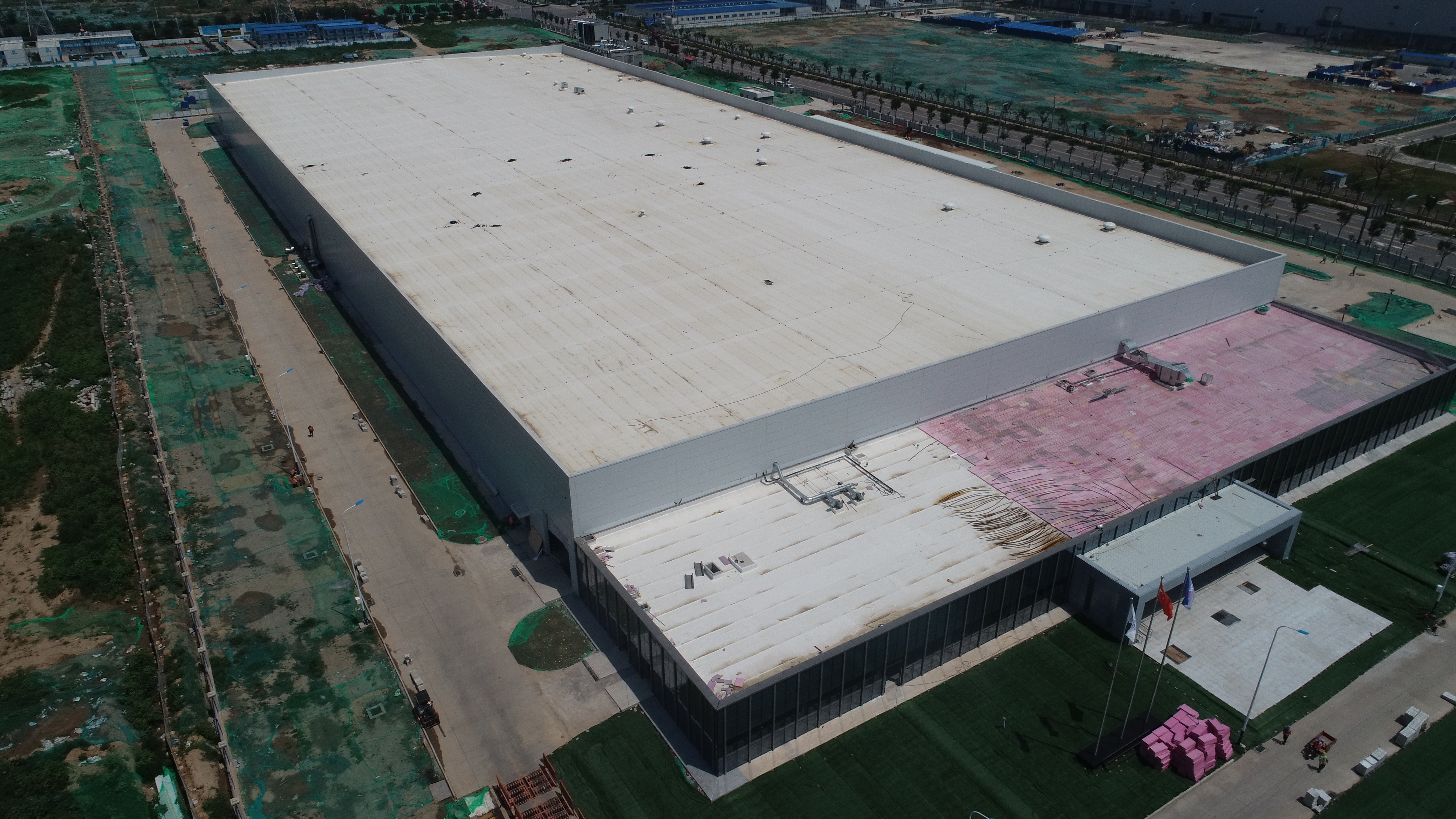 PG电子科技：东方雨虹发布2024年建筑建材行业十大风向(图1)