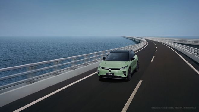 PG电子科技：最大续航901km12min充450km座舱也“逍遥”岚图知音值吗？(图3)