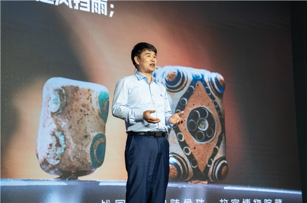 福耀全新一代智能隔热全景天幕上市重构汽车天窗新体验(图1)