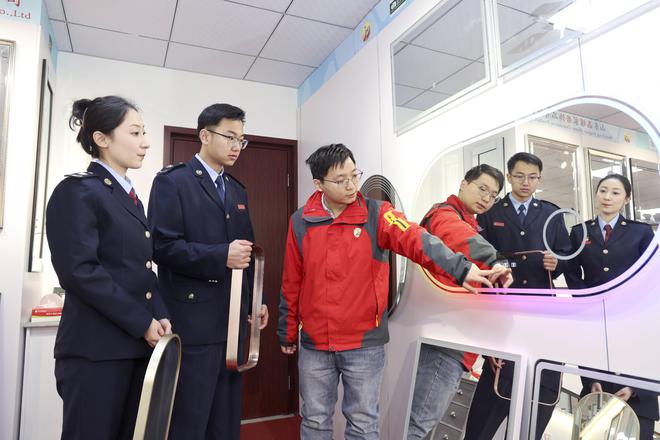 PG电子平台：寿光税务：税费服务添助力企业复工开新局