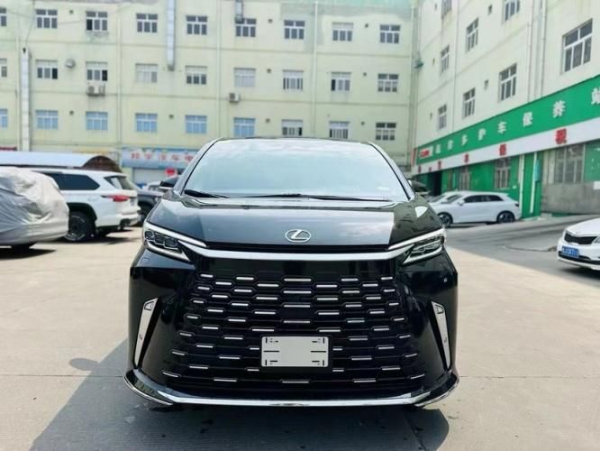 24款雷克萨斯LM350h最低多少钱最新报价配置简介130万可分期