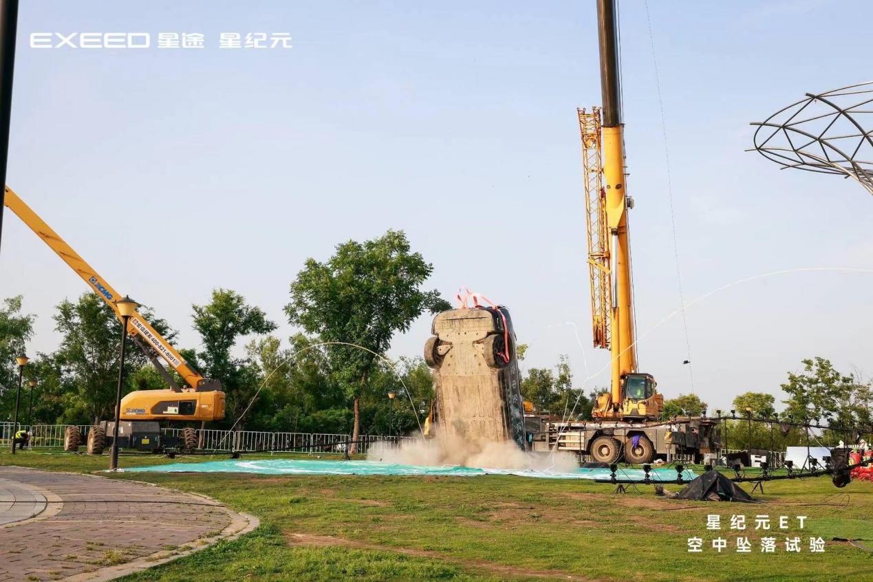 安全是最大的豪华！2025款星纪元ET1728万起(图11)