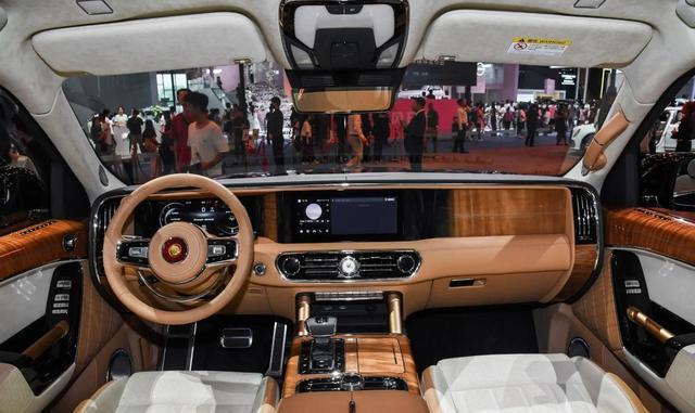 红旗国耀156万起！新V8发动机正面刚路虎揽胜！(图3)