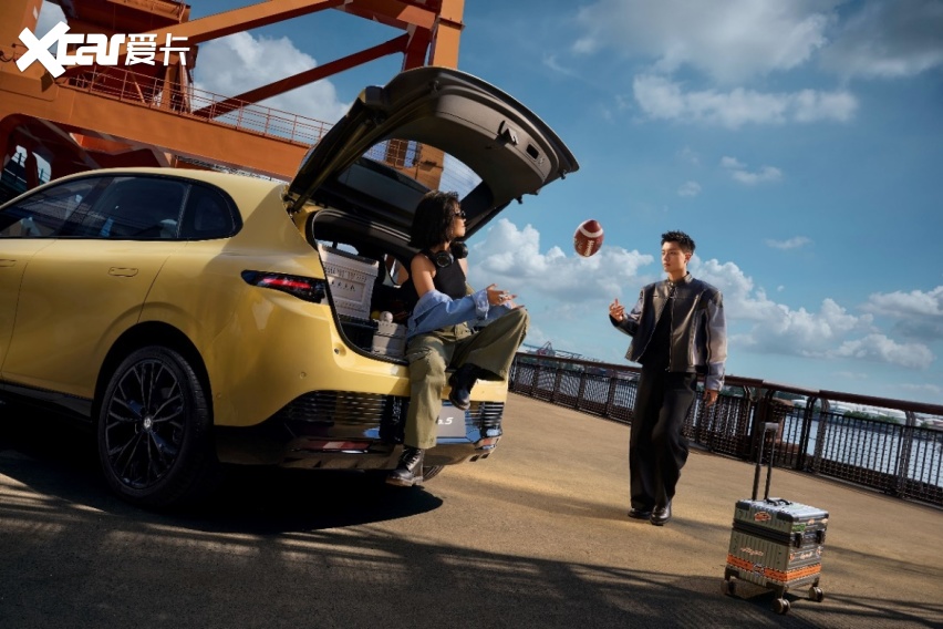 PG电子科技：预售价1058-1318万潮流个性“单品”零跑Lafa5高能上场(图11)