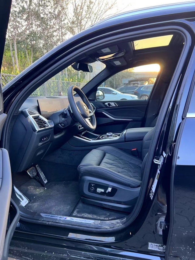 2024款宝马X530TXLine本家现车现车清仓处理(图7)