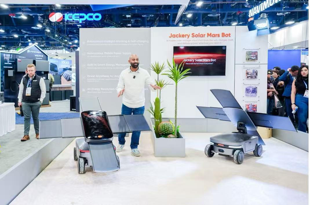 PG电子平台：锚定星链全球布局华宝新能AI光储与火星机器人深耕离网能源(图3)