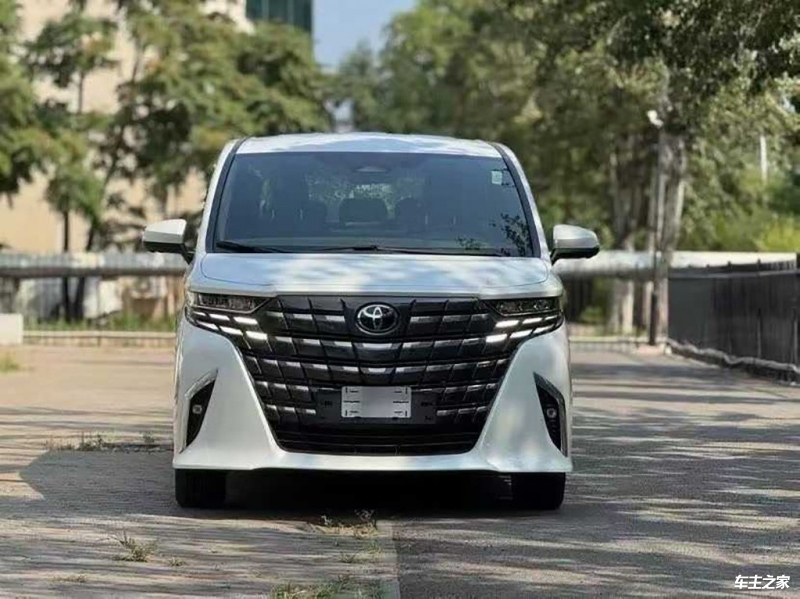 进口埃尔法亚洲版现车报价(图5)