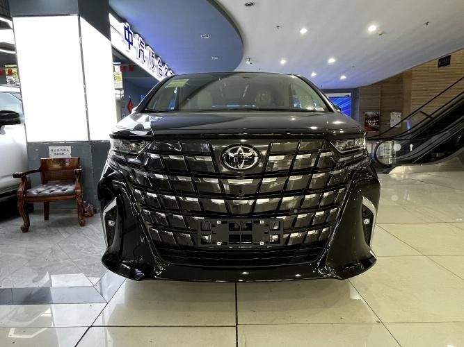 PG电子科技：丰田埃尔法最低多少钱天津现车热销90万不加价报价全国可分期(图1)