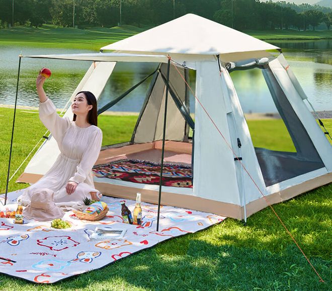 PG电子科技：露营必备！三款超实用帐篷推荐让你轻松享受户外生活！(图1)