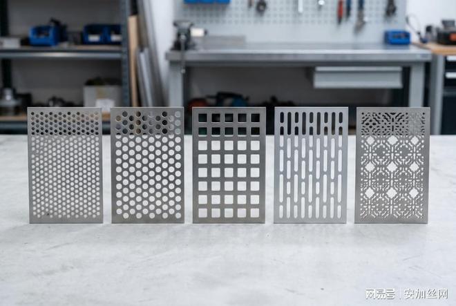 【行业前瞻】2026年冲孔铝板的3种高级玩法正改变商业建筑面貌(图1)