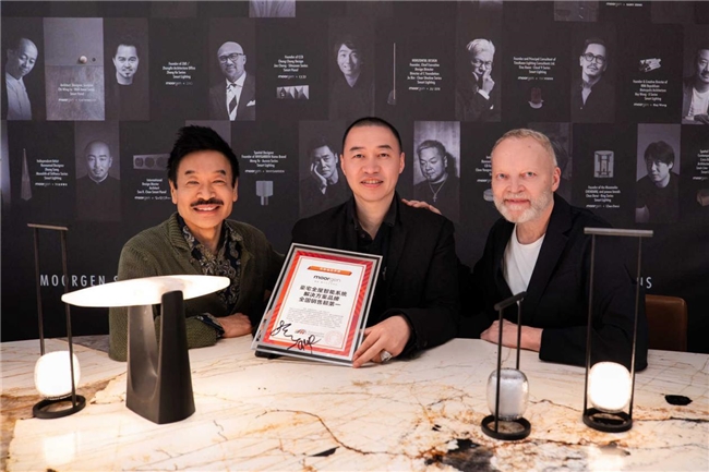 PG电子平台：从智能领先到审美领先摩根moorge亮相米兰彰显中国品牌力量(图9)